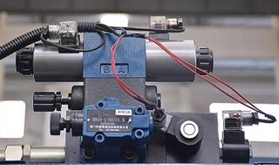 100t Cnc মেটাল বেন্ডিং মেশিন, 3200 Mm Cnc শীট প্রেস ব্রেক সঙ্গে E21