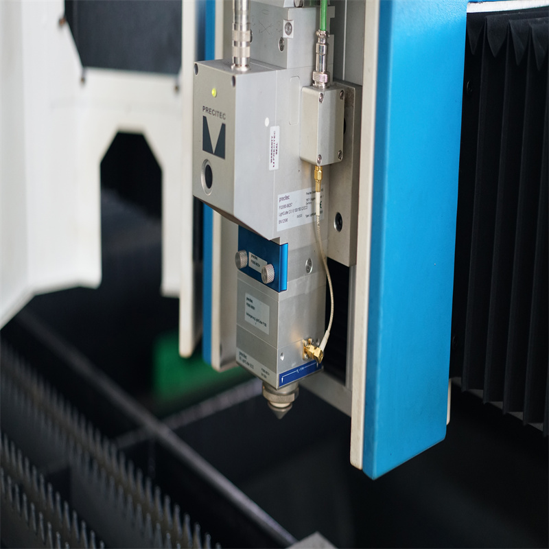 10mm কার্বন ইস্পাত জন্য 12kw ফাইবার লেজার কাটিয়া মেশিন