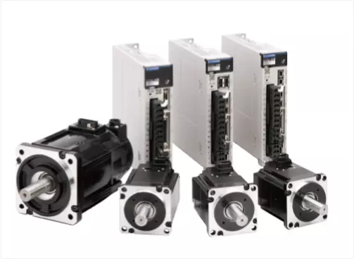 1500*3000mm 500w Racuys Or Ipg Fiber Laser Cutting Machine 1500*3000mm 500w Racuys বা Ipg ফাইবার লেজার কাটিং মেশিন