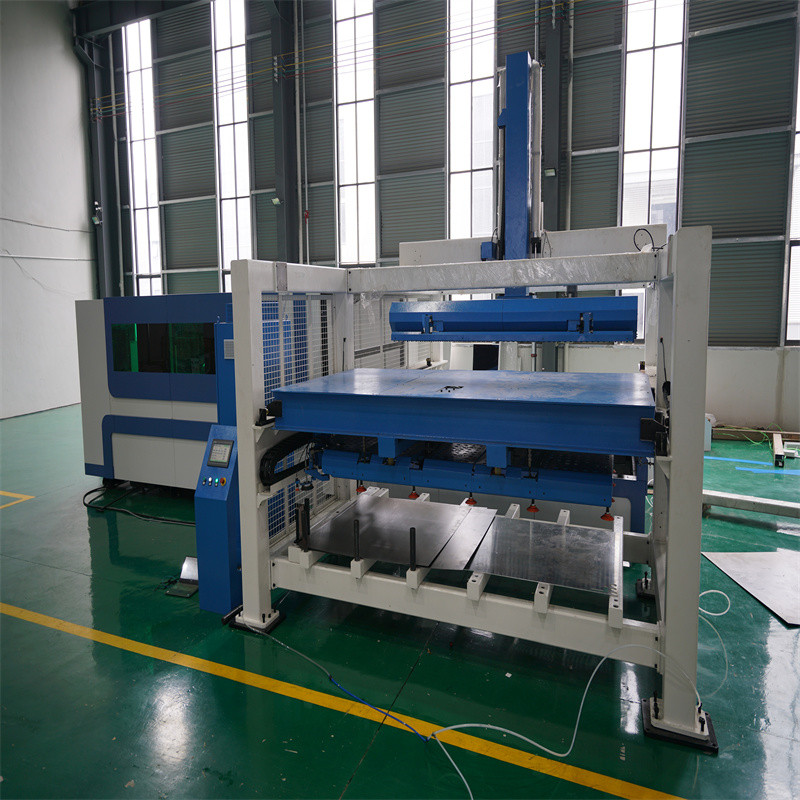 মেটাল শিট কাটার জন্য 1kw 1.5kw 2kw ফাইবার লেজার কাটিং মেশিন 3000x1500mm