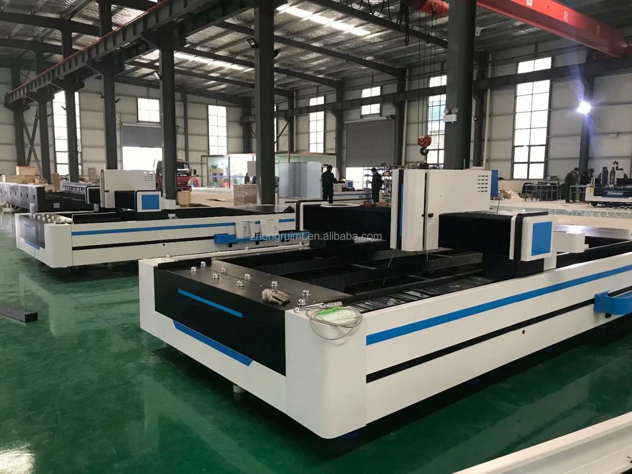 200t 300t Standard Industrial Press Brake Cnc Hydraulic Press Brake Machine 200t 300t স্ট্যান্ডার্ড ইন্ডাস্ট্রিয়াল প্রেস ব্রেক সিএনসি হাইড্রোলিক প্রেস ব্রেক মেশিন
