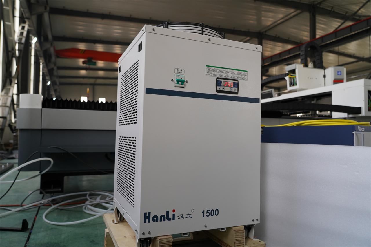 3015 4kw 1kw 2kw 3kw Stainless Steel Cnc Fiber Laser Cutting Machine 3015 4kw 1kw 2kw 3kw স্টেইনলেস স্টীল Cnc ফাইবার লেজার কাটিং মেশিন