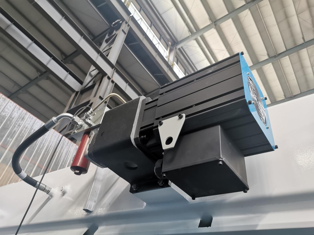 4 Axis Cnc Tandem Press Brake With Delem Da58t 2d Graphical Controller 4 Axis Cnc Tandem প্রেস ব্রেক সঙ্গে Delem Da58t 2d গ্রাফিকাল কন্ট্রোলার