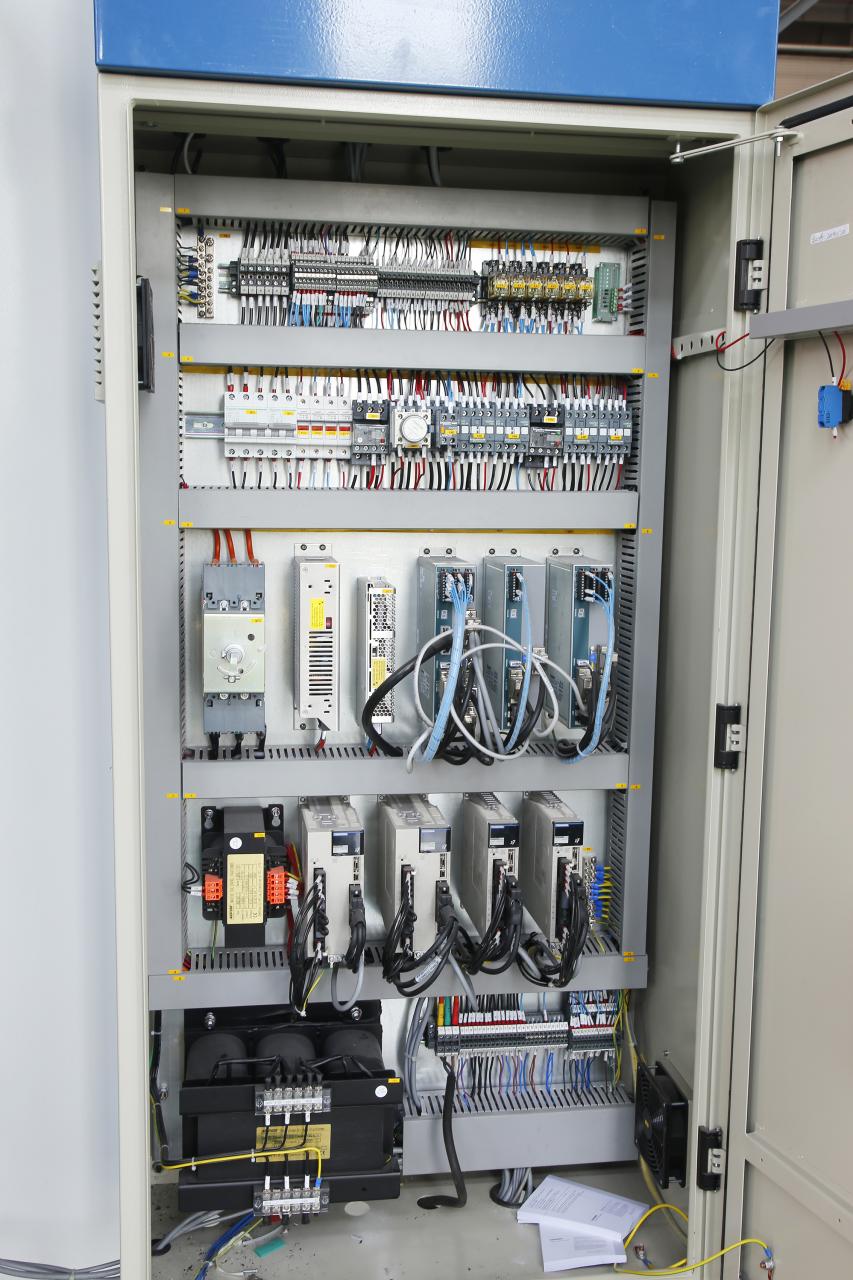 4 Axis Cnc Tandem Press Brake With Delem Da58t 2d Graphical Controller 4 Axis Cnc Tandem প্রেস ব্রেক সঙ্গে Delem Da58t 2d গ্রাফিকাল কন্ট্রোলার