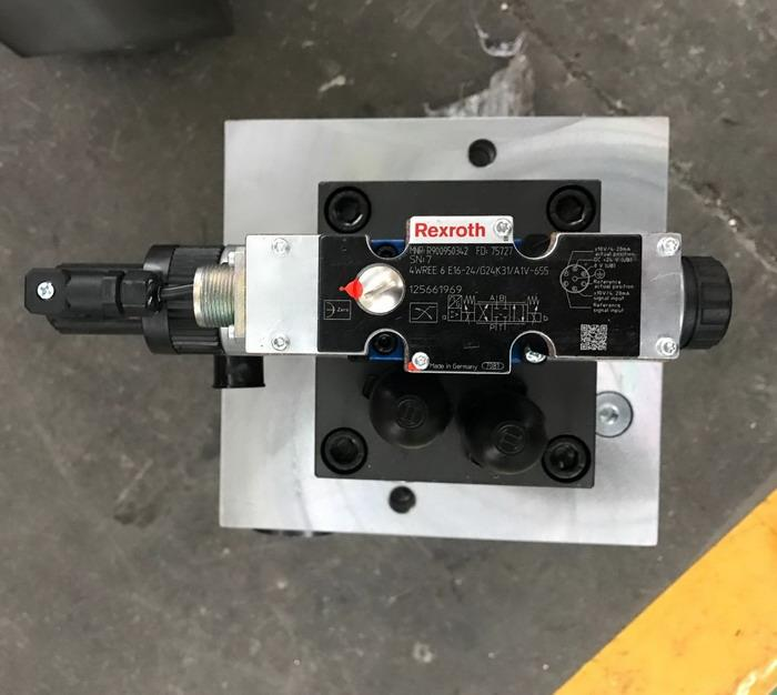 4 Axis Cnc Tandem Press Brake With Delem Da58t 2d Graphical Controller 4 Axis Cnc Tandem প্রেস ব্রেক সঙ্গে Delem Da58t 2d গ্রাফিকাল কন্ট্রোলার