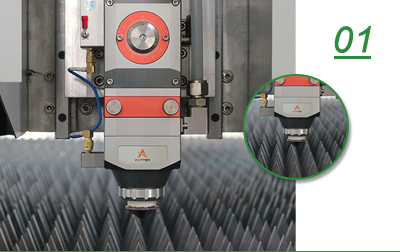 4000w Metal Fiber Laser Cutting Machine With Yaskawa Servo Motor ইয়াসকাওয়া সার্ভো মোটর সহ 4000w মেটাল ফাইবার লেজার কাটিং মেশিন