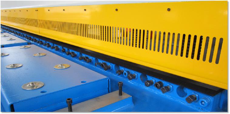 4mm Oem Qc11y-8x3200 Nc Hydraulic Guillotine Guillotine Shearing Machine 4mm Oem Qc11y-8x3200 Nc হাইড্রোলিক গিলোটিন গিলোটিন শিয়ারিং মেশিন