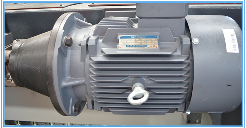 60t Q35-16 Hydraulic Ironworker Shearing Punching Bending And Notching Machine 60t Q35-16 হাইড্রোলিক আয়রনওয়ার্কার শিয়ারিং পাঞ্চিং বেন্ডিং এবং নচিং মেশিন