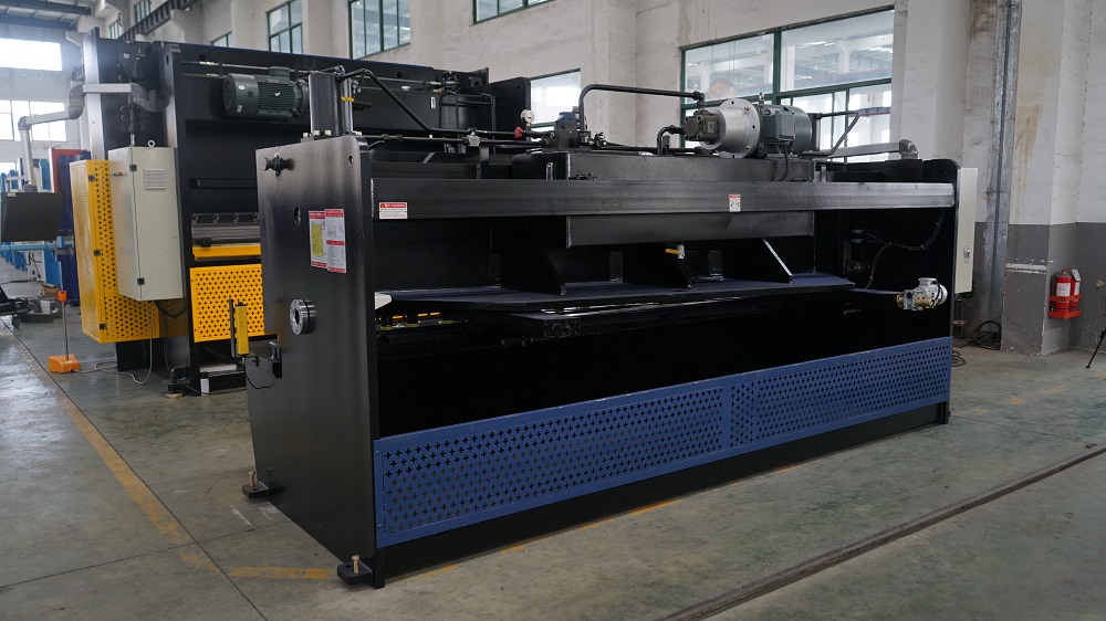 6*3200mm Guillotine Shears Metal Shear Hydraulic Iron Sheet Cutting Shearing Machine 6*3200mm গিলোটিন শিয়ার্স মেটাল শিয়ার হাইড্রোলিক আয়রন শীট কাটিং শিয়ারিং মেশিন