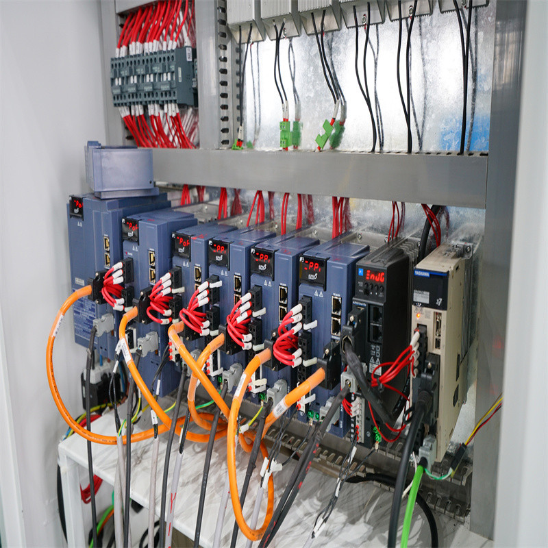 Cnc লেজার তৈরি 500W 1000W 2000W স্টেইনলেস স্টীল ফাইবার লেজার কাটার মেশিন