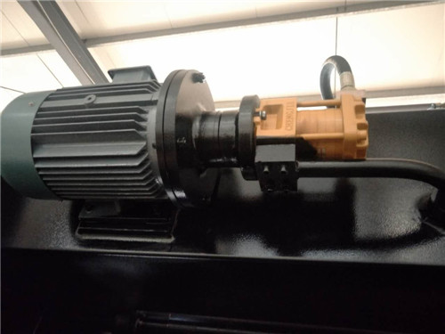 Da53t Cnc System Controller 125t4000 3+1 Axis Cnc Hydraulic Press Brake With Good Quality Da53t Cnc সিস্টেম কন্ট্রোলার 125t4000 3+1 Axis Cnc হাইড্রোলিক প্রেস ব্রেক ভাল মানের সঙ্গে