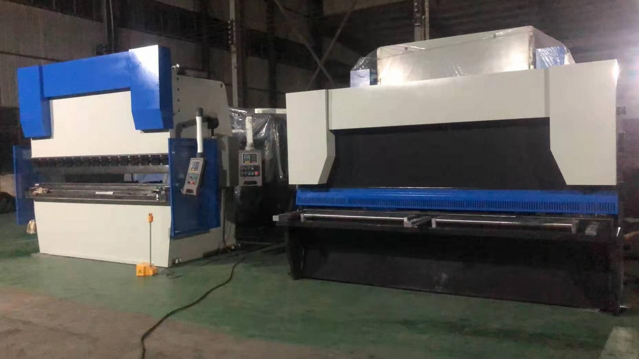 Da53t Cnc System Controller 125t4000 3+1 Axis Cnc Hydraulic Press Brake With Good Quality Da53t Cnc সিস্টেম কন্ট্রোলার 125t4000 3+1 Axis Cnc হাইড্রোলিক প্রেস ব্রেক ভাল মানের সঙ্গে