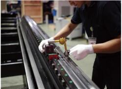 Fiber Laser Cutting Machine Masterline 8kw,4000x2000mm,With Ipg Laser Source ফাইবার লেজার কাটিং মেশিন মাস্টারলাইন 8kw, 4000x2000mm, Ipg লেজার উত্স সহ