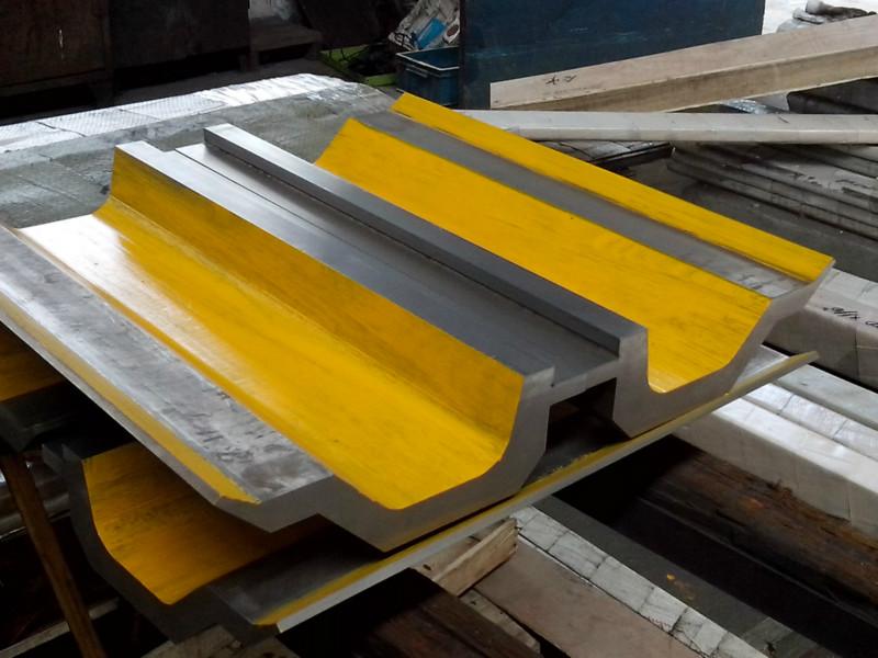 Full Automatic High Power Sheet Bending Machine And Cnc Press Brake Machine সম্পূর্ণ স্বয়ংক্রিয় উচ্চ ক্ষমতার শীট নমন মেশিন এবং Cnc প্রেস ব্রেক মেশিন