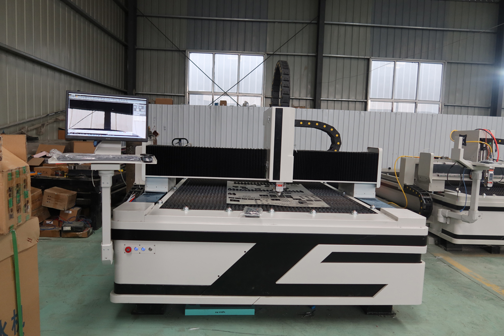 High Precision Fiber Laser Cutting Metal Stainless Steel Carbon 2000w উচ্চ নির্ভুলতা ফাইবার লেজার কাটিং মেটাল স্টেইনলেস স্টীল কার্বন 2000w