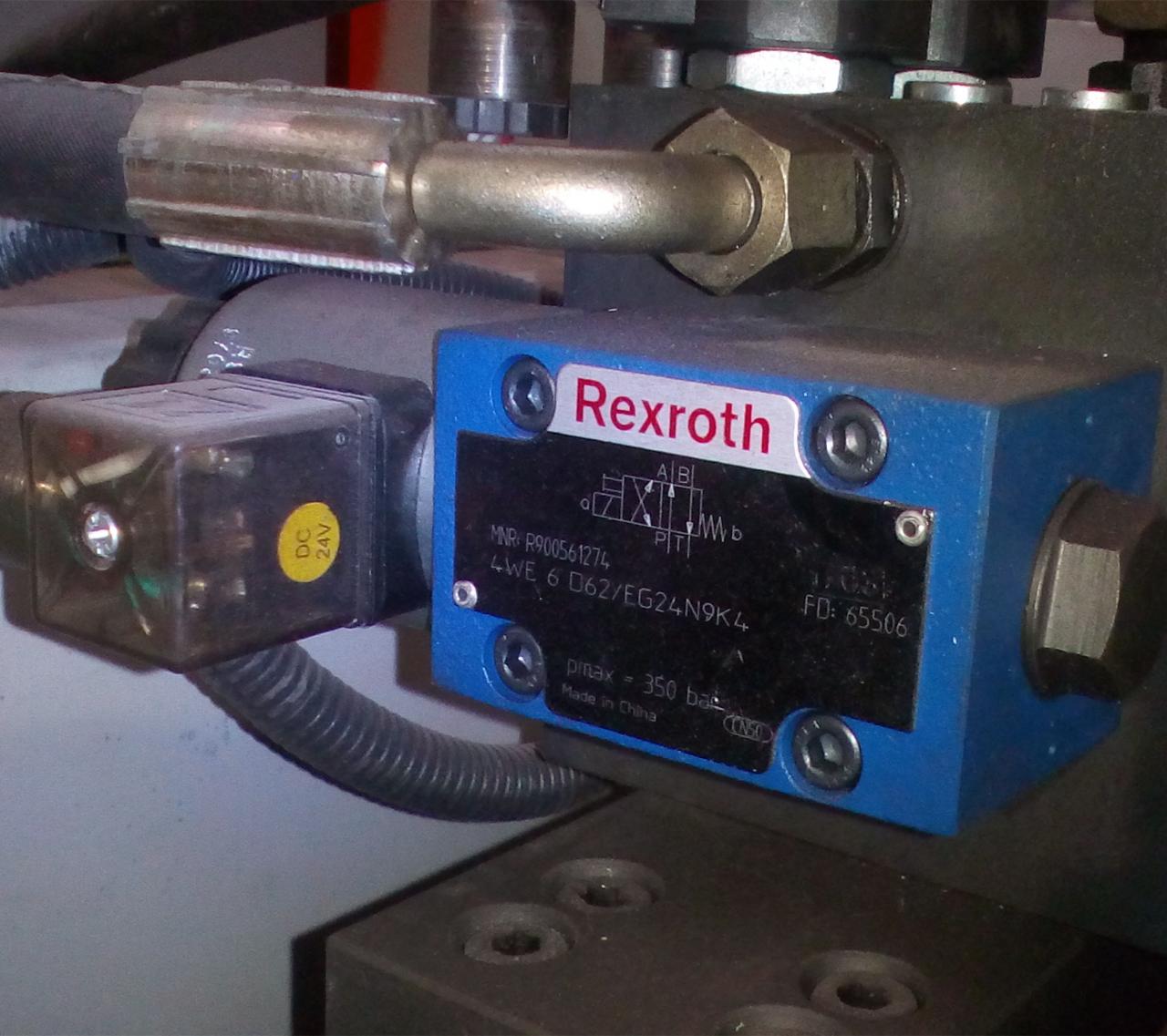 High Quality 3m Press Brake Machine Hydraulic 100 Ton For Sheet Metal Bending শীট মেটাল নমনের জন্য উচ্চ মানের 3m প্রেস ব্রেক মেশিন হাইড্রোলিক 100 টন