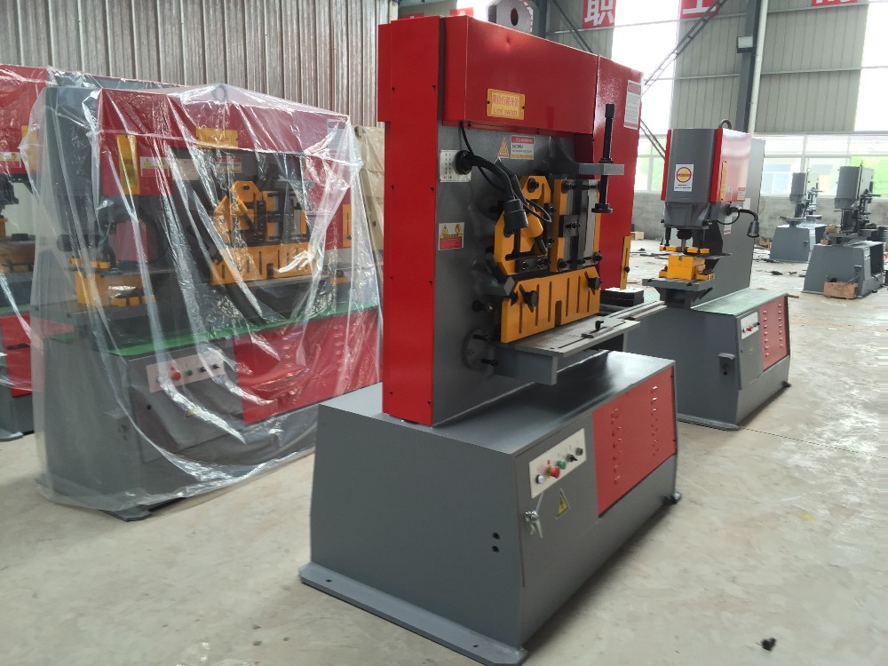 Q35y Series Multifunctional Hydraulic Iron Worker Combined Shearing And Punching Machine Q35y সিরিজ মাল্টিফাংশনাল হাইড্রোলিক আয়রন ওয়ার্কার কম্বাইন্ড শিয়ারিং এবং পাঞ্চিং মেশিন