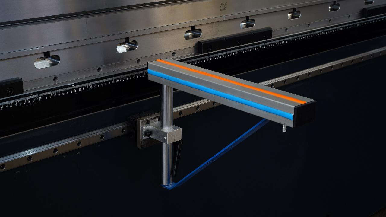 Wc67k-400T Cnc Plc ম্যানুয়াল শীট বেন্ডিং মেশিন হাইড্রোলিক Nc প্রেস ব্রেক মেশিন