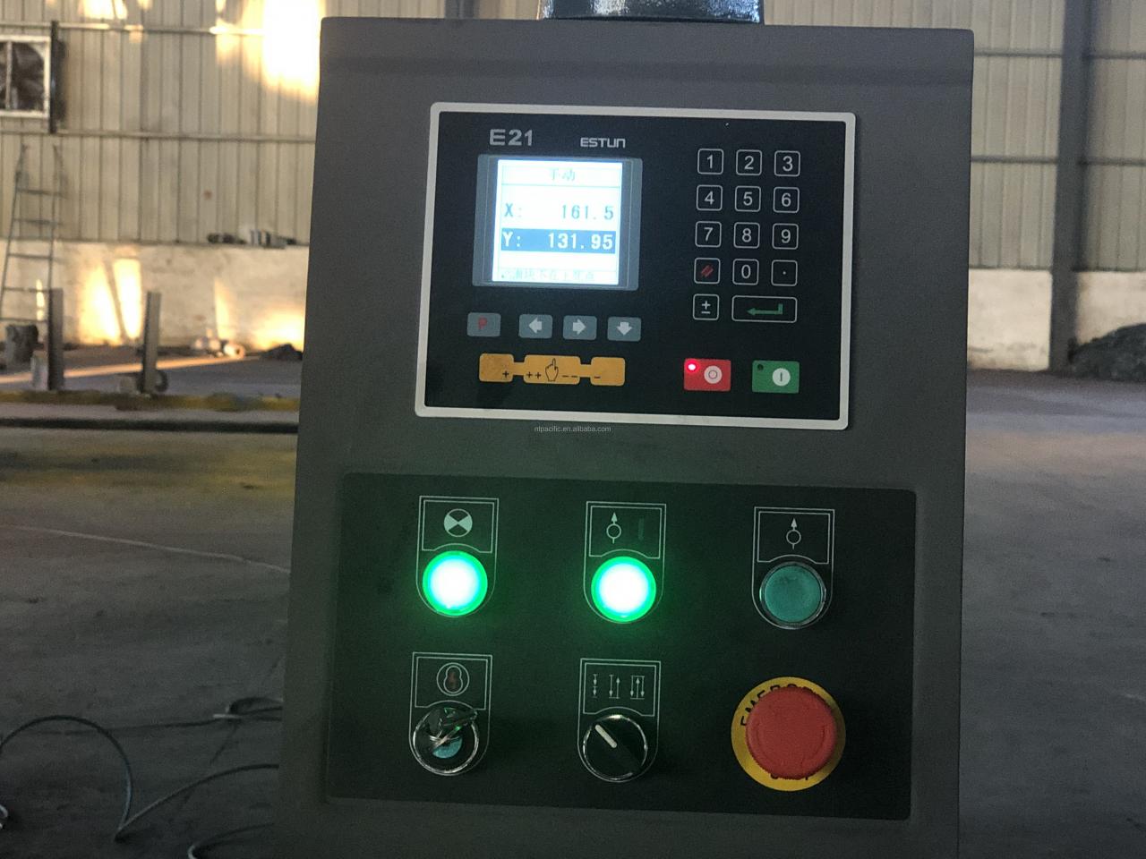 Wc67k Cnc Aluminum Iron Plate Hydraulic Press Brake Cnc Metal Sheet Bending Machine Wc67k Cnc অ্যালুমিনিয়াম আয়রন প্লেট হাইড্রোলিক প্রেস ব্রেক Cnc মেটাল শীট নমন মেশিন