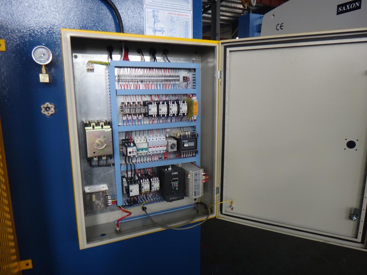 Wc67y-65/2500 Oem হাইড্রোলিক প্রেস ব্রেক মেশিন ইস্পাত নমন মেশিন