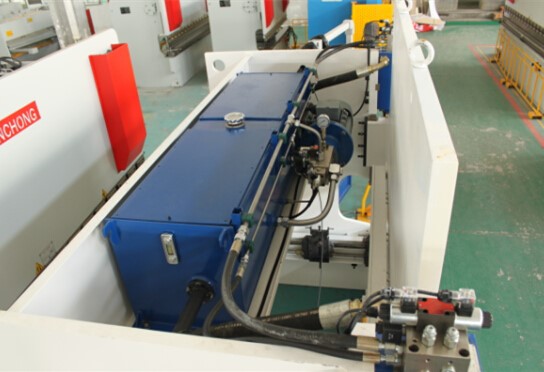 Wc67yk 80 100 160 200 Ton 3200mm E21 Nc Sheet Metal Oil Hydraulic Press Brake Price Wc67yk 80 100 160 200 টন 3200mm E21 Nc শিট মেটাল অয়েল হাইড্রোলিক প্রেস ব্রেক মূল্য